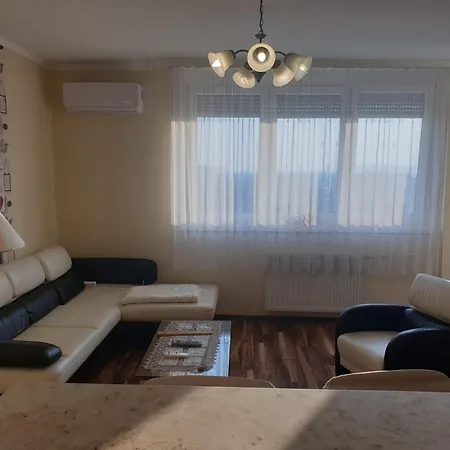 Vegas Zuglo * Budapeşte
